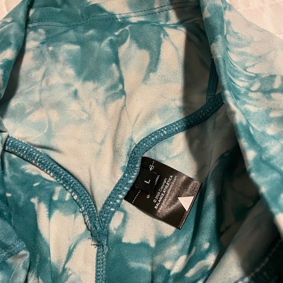 Balance athletica / vitality Oasis Rider shorts size L in teal - Picture 7 of 8